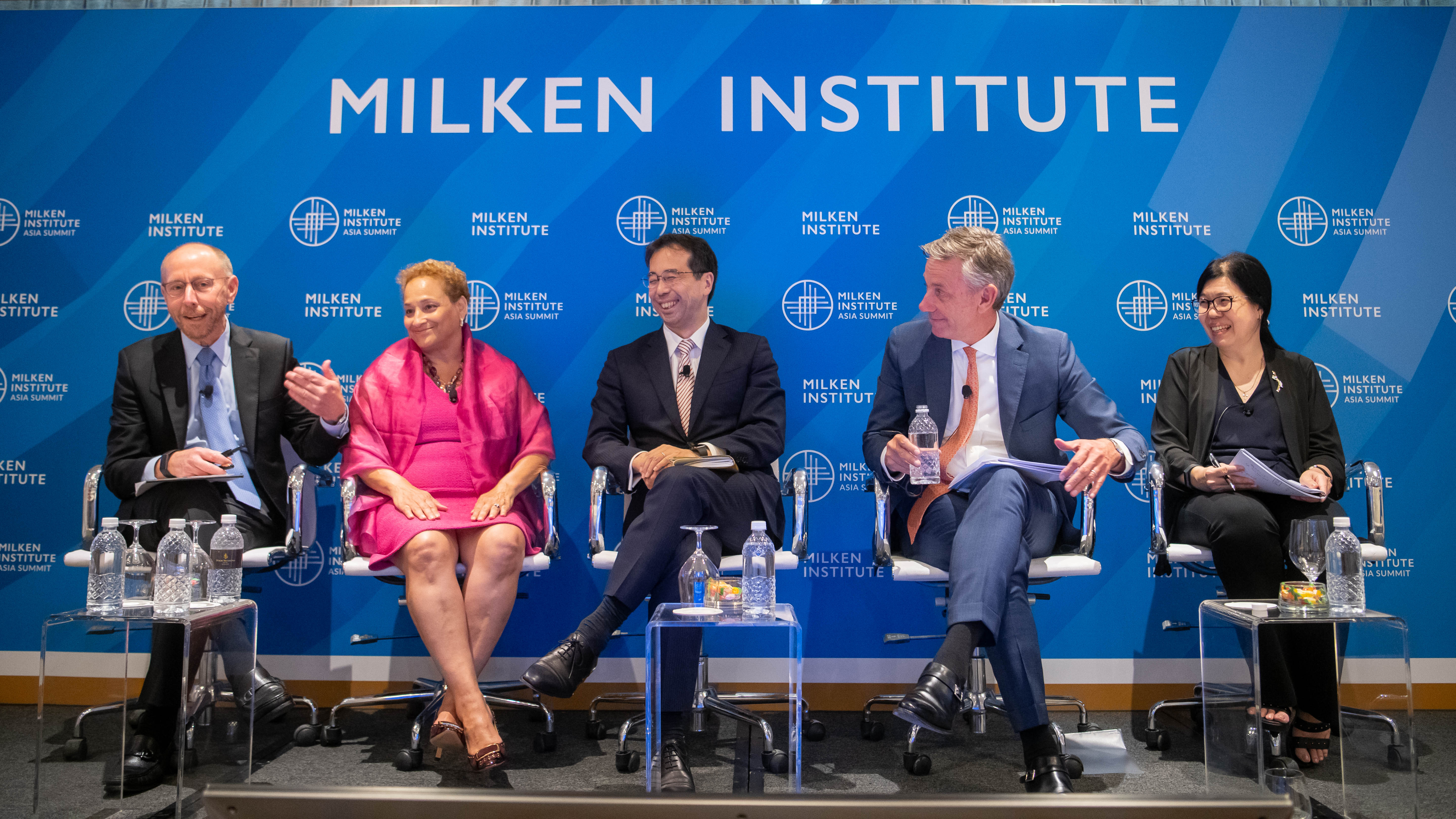 Picture of the Panel at the Asia Summit