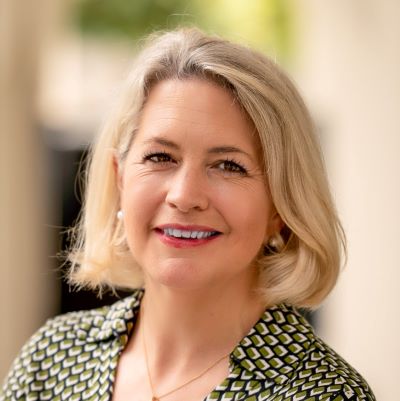 Beverley Postma