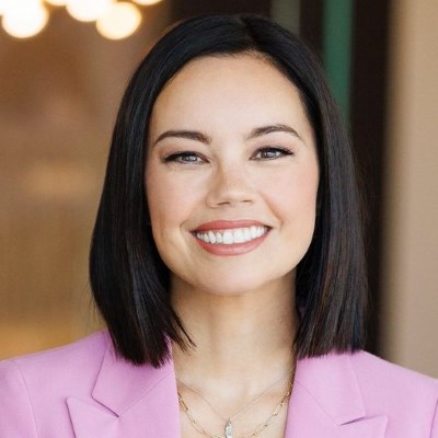 Jo Ling Kent