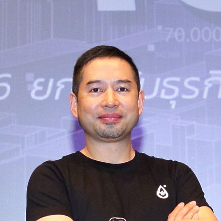 Dan Pathomvanich