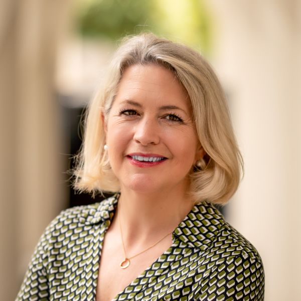 Beverley Postma