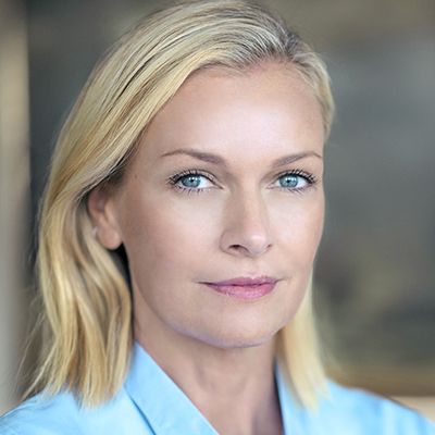 Sarah Murdoch