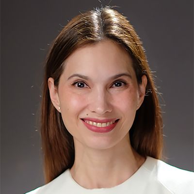 Nanette Medved-Po