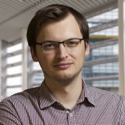 Alex Aliper