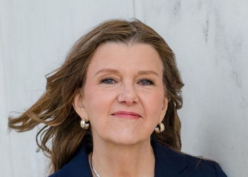Jo Ann Barefoot