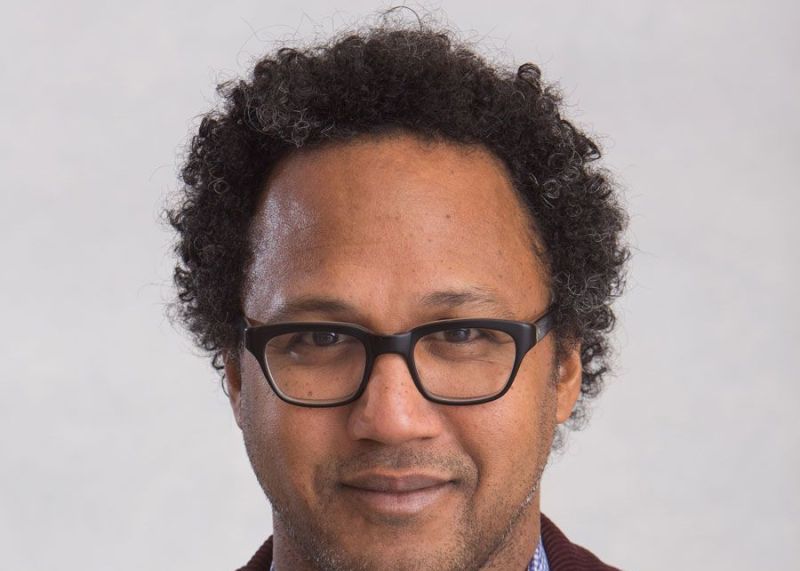 André Fenton