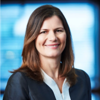 Dr. Nannette Hechler-Fayd’herbe headshot