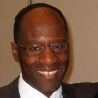 headshot of weldon turner
